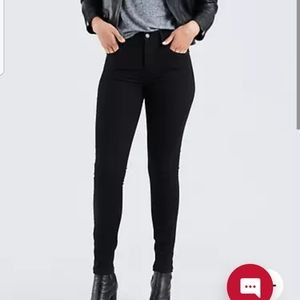 721 Levi's high rise skinny hypersoft Jean's 25x28